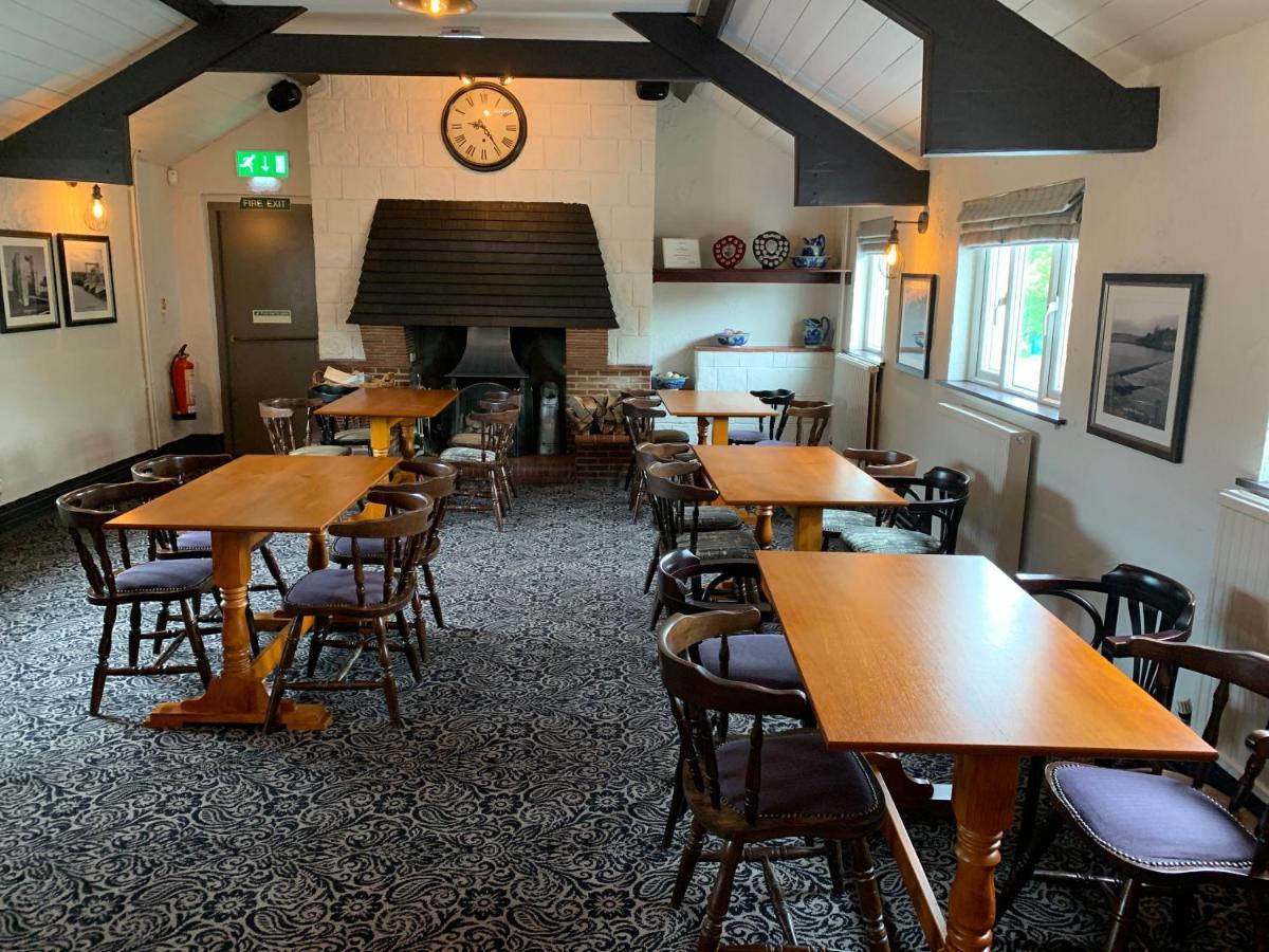 The Hermitage Inn ワークワース エクステリア 写真